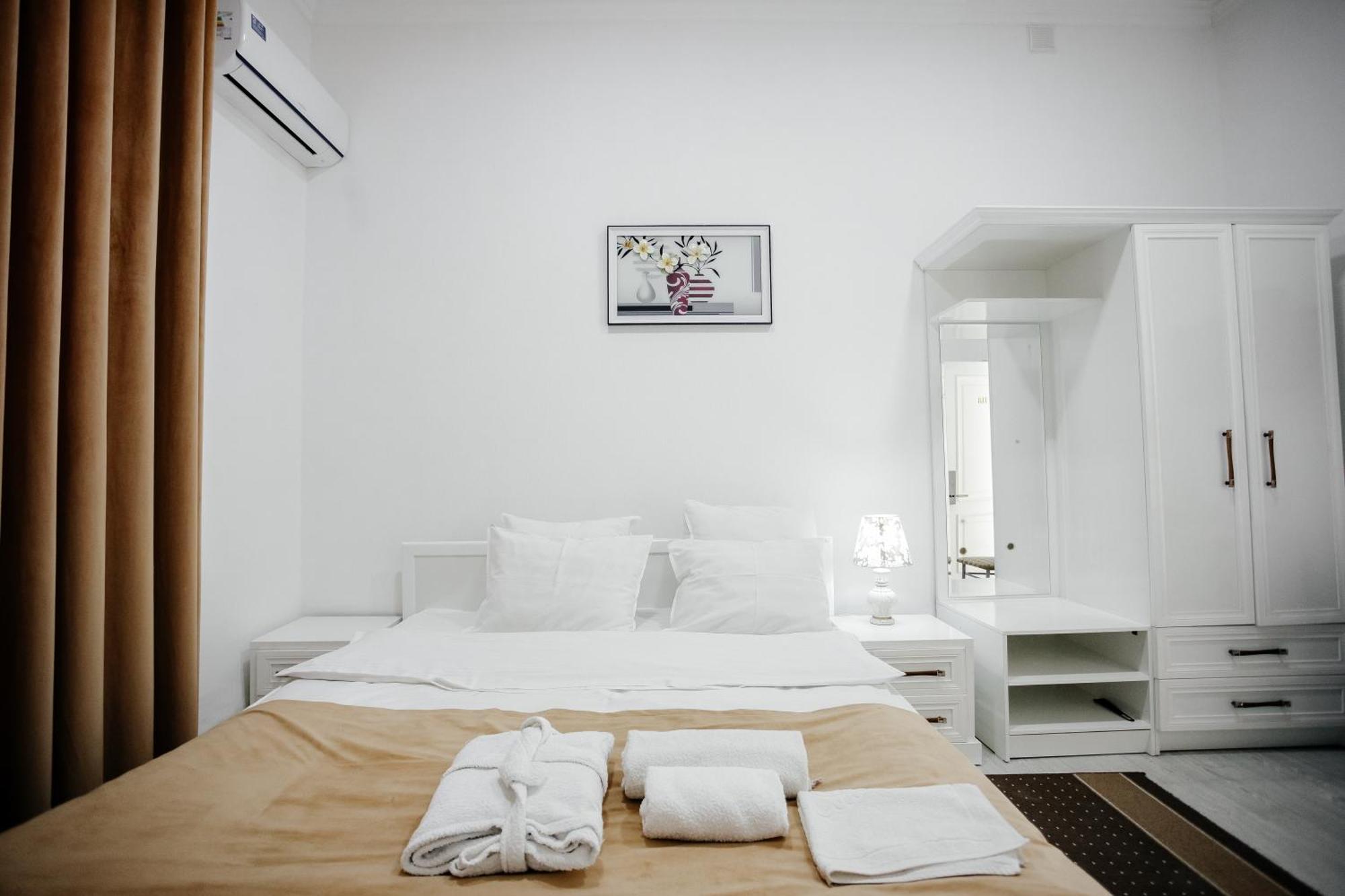 Karakalpak Palace Hotel Nukus Zewnętrze zdjęcie