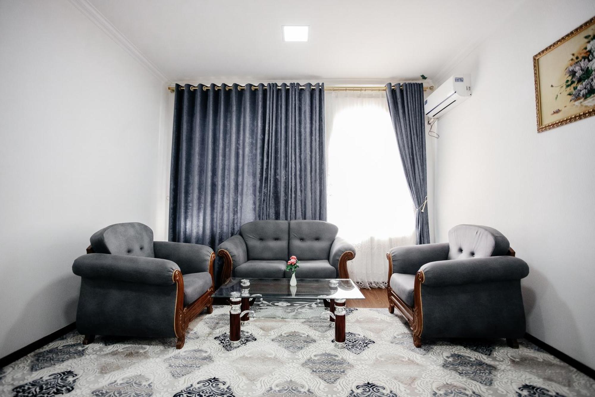 Karakalpak Palace Hotel Nukus Zewnętrze zdjęcie